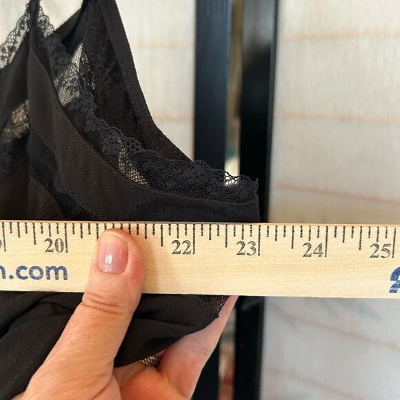 NEW MITTOSHOP Satin look Basic Instinct Black Lace Trim Cami Tank 1X - Picture 11 of 11